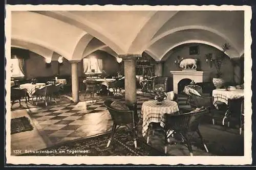 AK Schwärzenbach am Tegernsee, Gaststätte, Innenansicht
