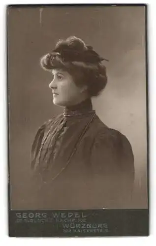 Fotografie Georg Wedel, Würzburg, Kaiserstrasse 9, Porträt einer Dame im Profil