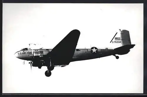 Fotografie Flugzeug Douglas DC-3 der USAF 76334