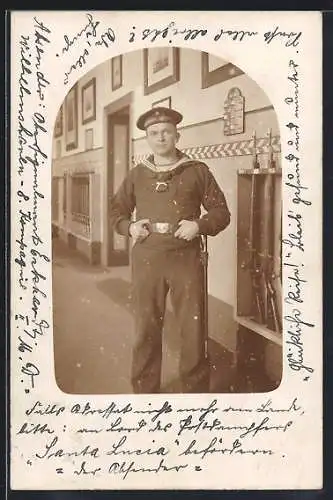 Foto-AK Mann der Matrosendivision un Uniform