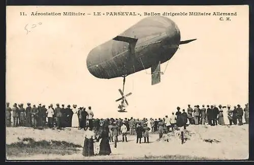 AK Deutscher Militär-Zeppelin Parseval beim Aufstieg