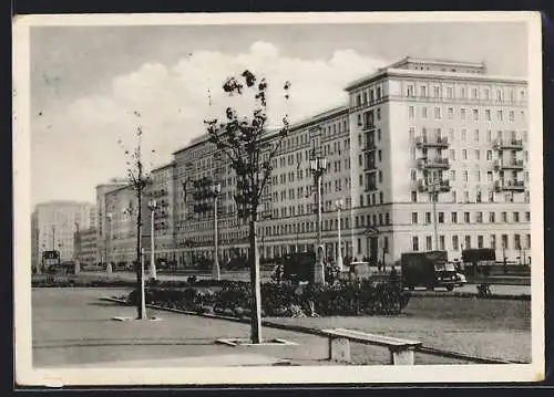 AK Berlin-Friedrichshain, Stalinallee, Block E-Süd