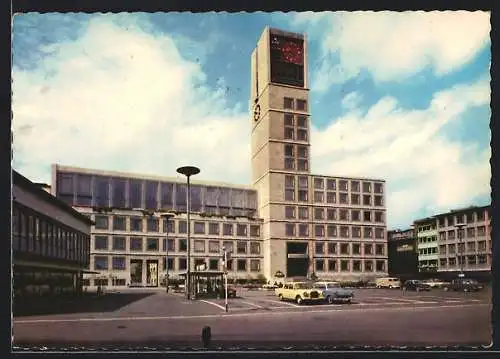 AK Stuttgart, Rathaus mit Parkplatz