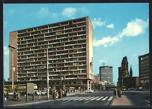 AK Berlin, Hardenbergstrasse mit DOB-Hochhaus, Gedächtniskirche und Europa-Center