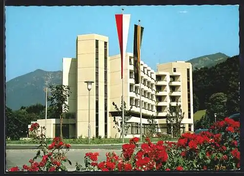 AK Bad Ischl, Kurhotel von der Strasse aus
