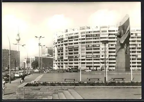 AK Berlin, Leninplatz