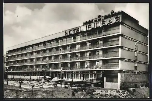 AK Budapest, Hotel Ifjúság mit Terrasse
