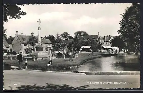 AK Bourton-on-the-Water, The Green