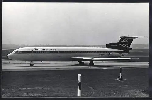 Fotografie Flugzeug Hawker Siddeley Trident G-AWZU der British Airways