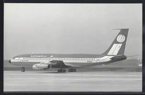 Fotografie Flugzeug Boeing 720 N733T der Aeroamerica auf dem Flughafen Berlin-Tegel