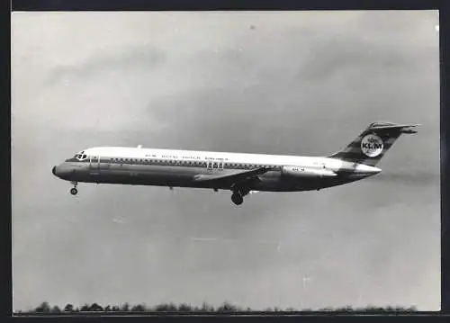Fotografie Flugzeug Douglas DC-9 der KLM Kennung PH-DNT