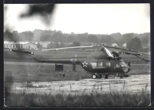 Fotografie Hubschrauber Mil Mi-2, Mehrzweckhubschrauber der Sowjet-Streitkräfte in Oranienburg