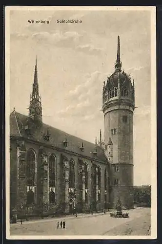 AK Wittenberg / Elbe, Schlosskirche mit Vorplatz