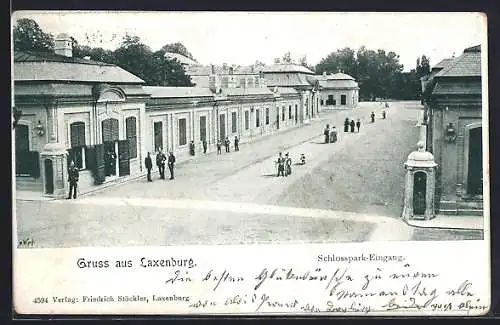AK Laxenburg, Schlosspark-Eingang aus der Vogelschau, mit Wachsoldaten