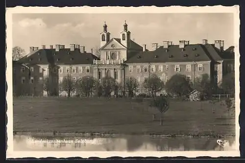 AK Salzburg, Landeskrankenhaus mit Park