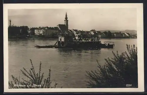 AK Pöchlarn a. d. Donau, Ortspanorama vom Wasser aus, mit Fähre