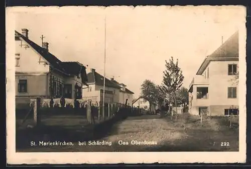 AK St. Marienkirchen bei Schärding, Strassenpartie mit Bäumen