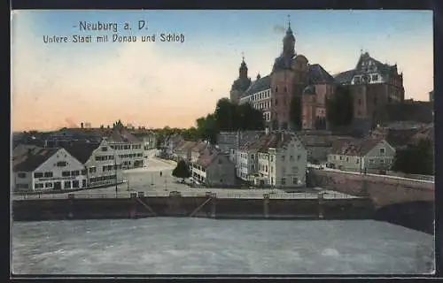 AK Neuburg a. D., Untere Stadt mit Donau & Schloss