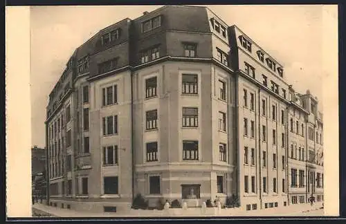 AK Ixelles, Institut Médico-Chirurgical de la Croix-Rouge de Belgique, 20, Place Brugmann