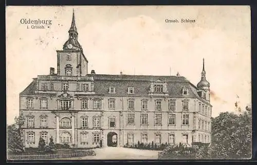 AK Oldenburg / O., Grossherzogliches Schloss mit Vorplatz