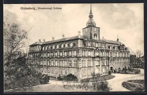 AK Oldenburg / O., Grossherzogliches Schloss mit Park
