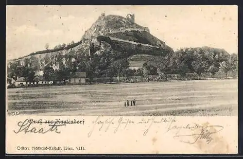 AK Staatz /N.-Oe., Kautendorf, Ortspartie mit Ruine