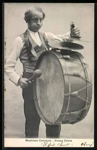 AK Musiciens Comiques, Grosse Caisse, Trommel