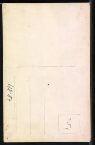 Foto-AK Mann mit Fernglas am Strand