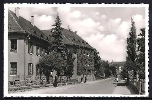 AK Tübingen a. Neckar, Strassenpartie an der Loretto-Kaserne