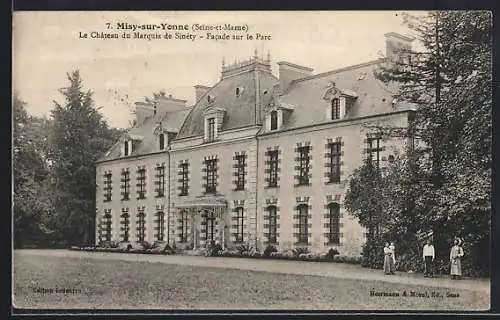 AK Misy-sur-Yonne /Seine-et-Marne, Le Château du Marquis de Sinety, Facade sur le Parc