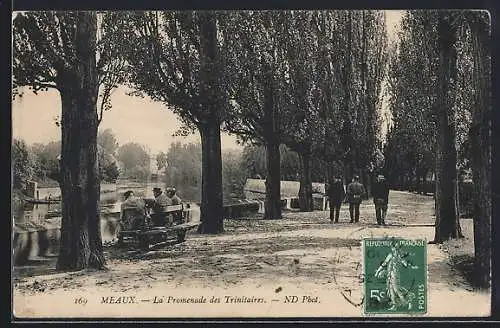 AK Meaux, La Promenade des Trinitaires