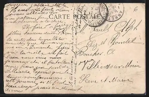 AK Thorigny, Rue Tournant-Verneau avec passants et bâtiments adjacents