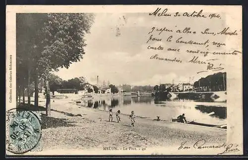 AK Melun, Le Port et vue sur la rivière avec enfants jouant sur la plage