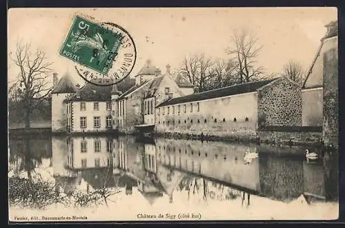 AK Sigy, Château de Sigy, côté Est, avec reflets sur l`eau et cygnes