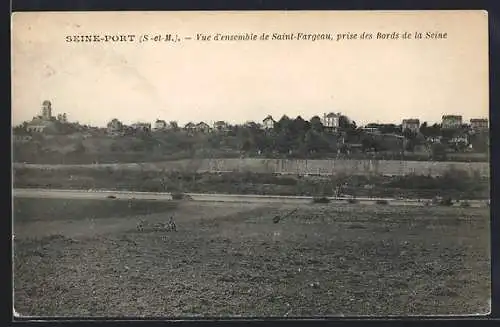 AK Seine-Port /S-et-M., Vue d`ensemble de Saint-Fargeau, prise des Bords de la Seine