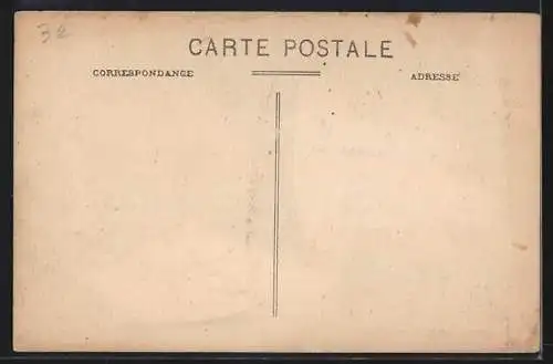 AK Montigny-sur-Loing, Vers le Gué L.C., vue sur la rivière et les maisons environnantes