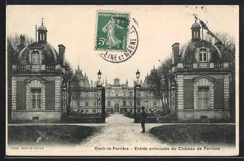 AK Ozoir-la-Ferrière, Entrée principale du Château de Ferrière