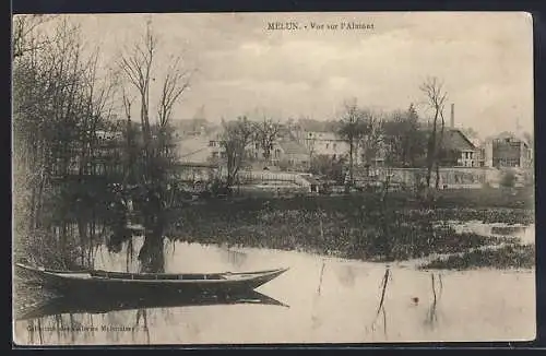 AK Melun, Vue sur l`Almont avec paysage fluvial et barque