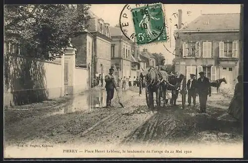 AK Pierry, Place Henri Leblanc, le lendemain de l`orage 1910