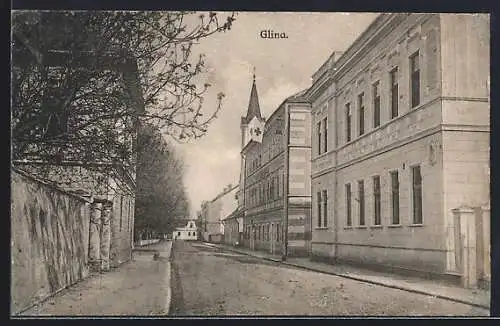 AK Glina, Strassenpartie mit Gebäudeansicht