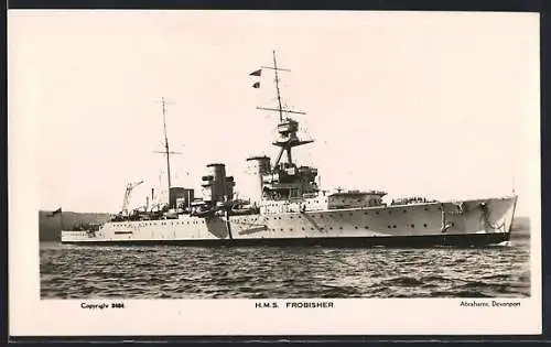 AK Kriegsschiff HMS Frobisher auf See