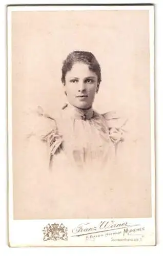 Fotografie Franz Werner, München, Schwanthalerstrasse 1, Porträt einer jungen Frau