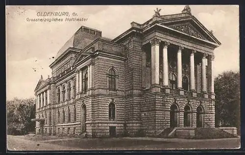 AK Oldenburg / O., Grossherzogliches Hoftheater, Vorderansicht