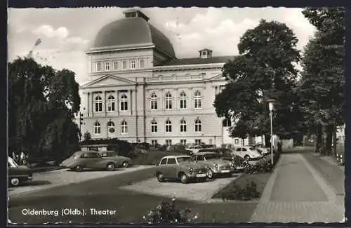 AK Oldenburg /Oldb., Autos vor dem Theater