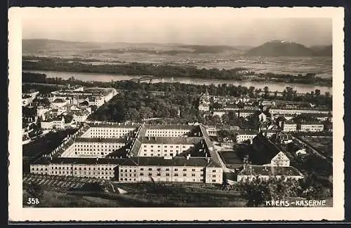 AK Krems a. d. Donau, Kaserne mit Donau und Fernblick aus der Vogelschau