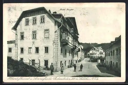 AK Puchenstuben /N.-Oe., Hotel Burger mit Strassenpartie