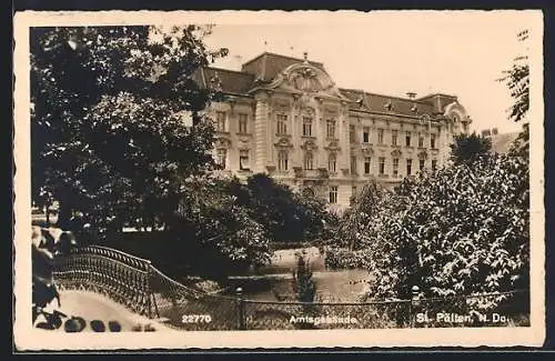 AK St. Pölten, Partie am Amtsgebäude und Brücke