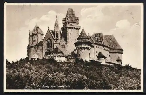 AK Kreuzenstein, Blick auf die Burg