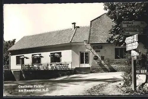 AK Kirchberg am Wechsel, Ramssattel, Gasthaus Pichler, Wegweiser