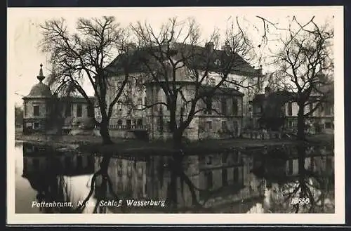 AK Pottenbrunn /N. Oe., Schloss Wasserburg mit Uferpartie